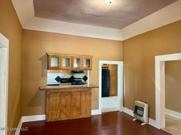 $155,000 | 104 Columbia Street, Hattiesburg, MS 39401