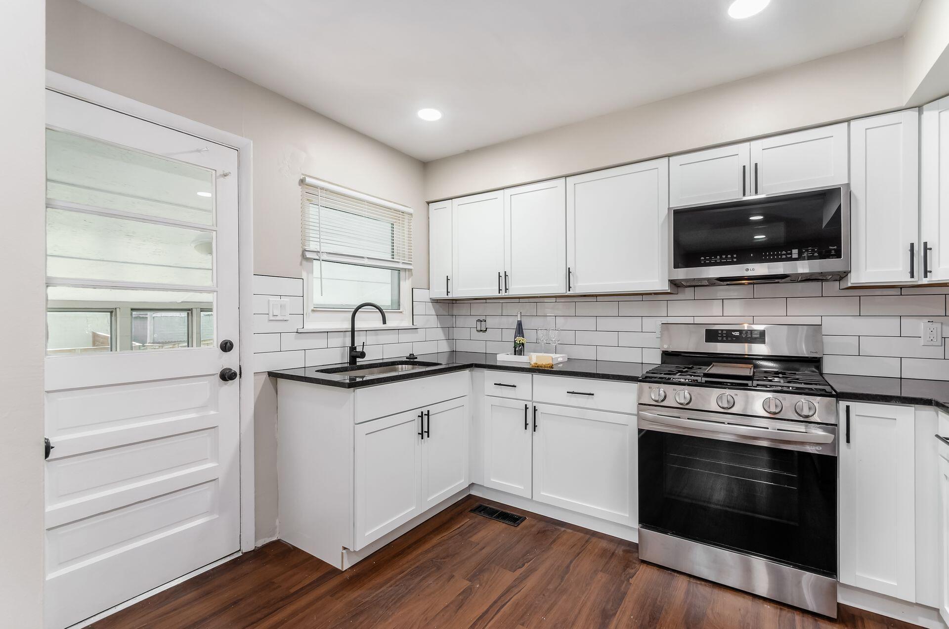 2283 Ward Road Columbus, OH 43224 - Photo 6 of 25 013_6e8d668_K 2283 Ward Rd021