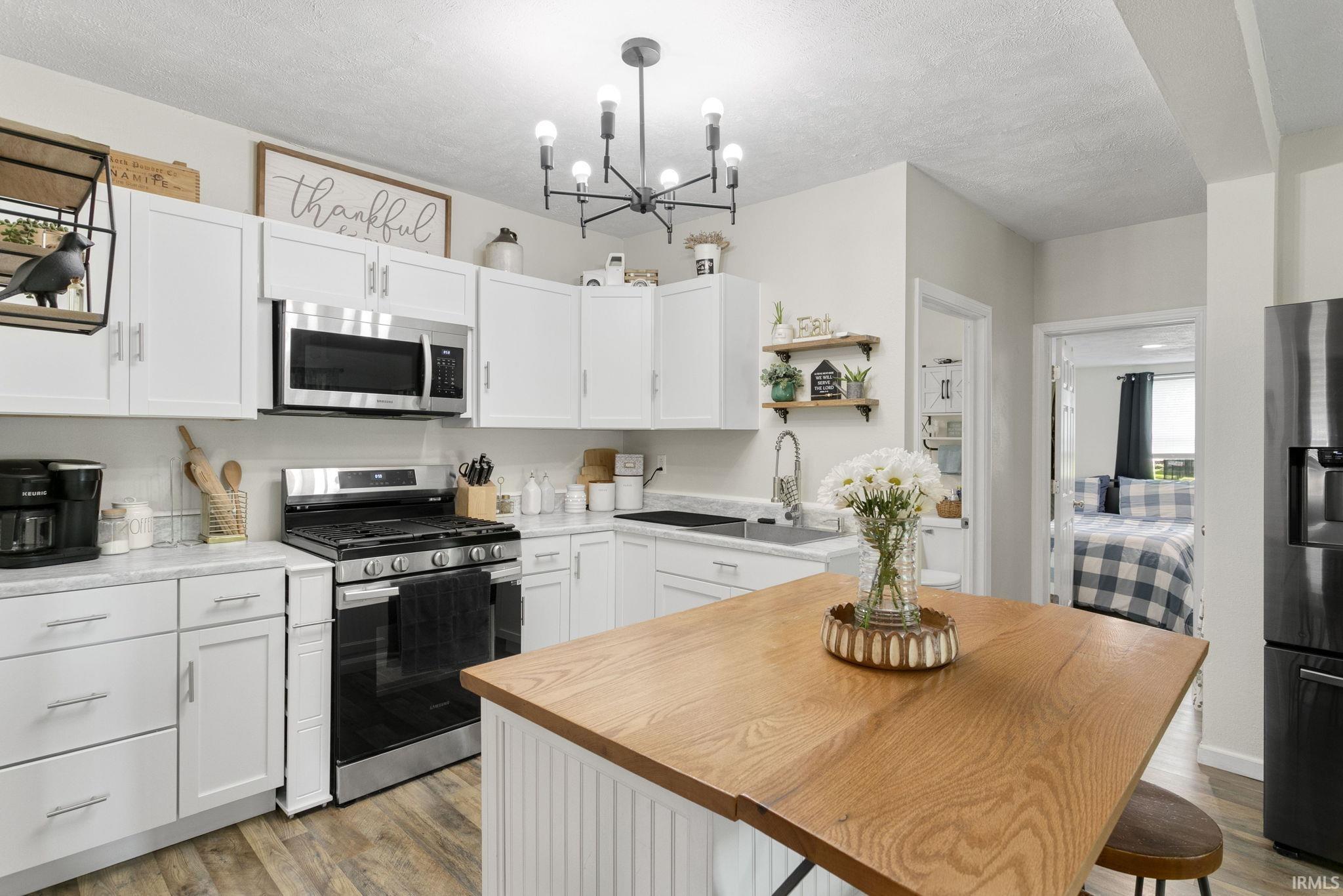 306 South Apple Road Osceola, IN 46561 - Photo 3 of 18 Gallery Image 3