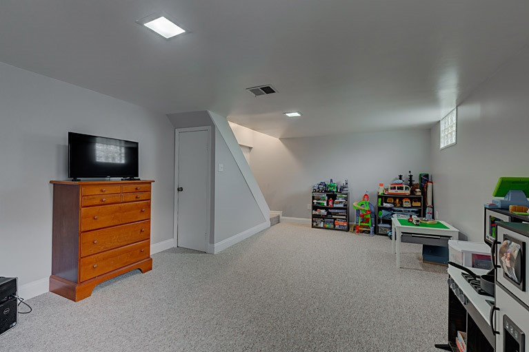 2313 Amsterdam Road Fort Mitchell, KY 41017 - Photo 12 of 18 Gallery Image 12