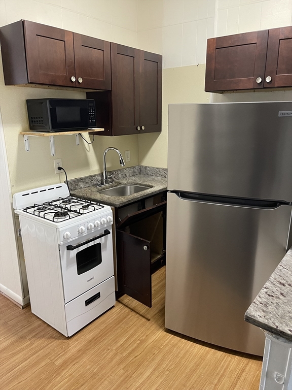 114 Shurtleff Street, Unit 10 Chelsea, MA 02150 - Photo 4 of 6
