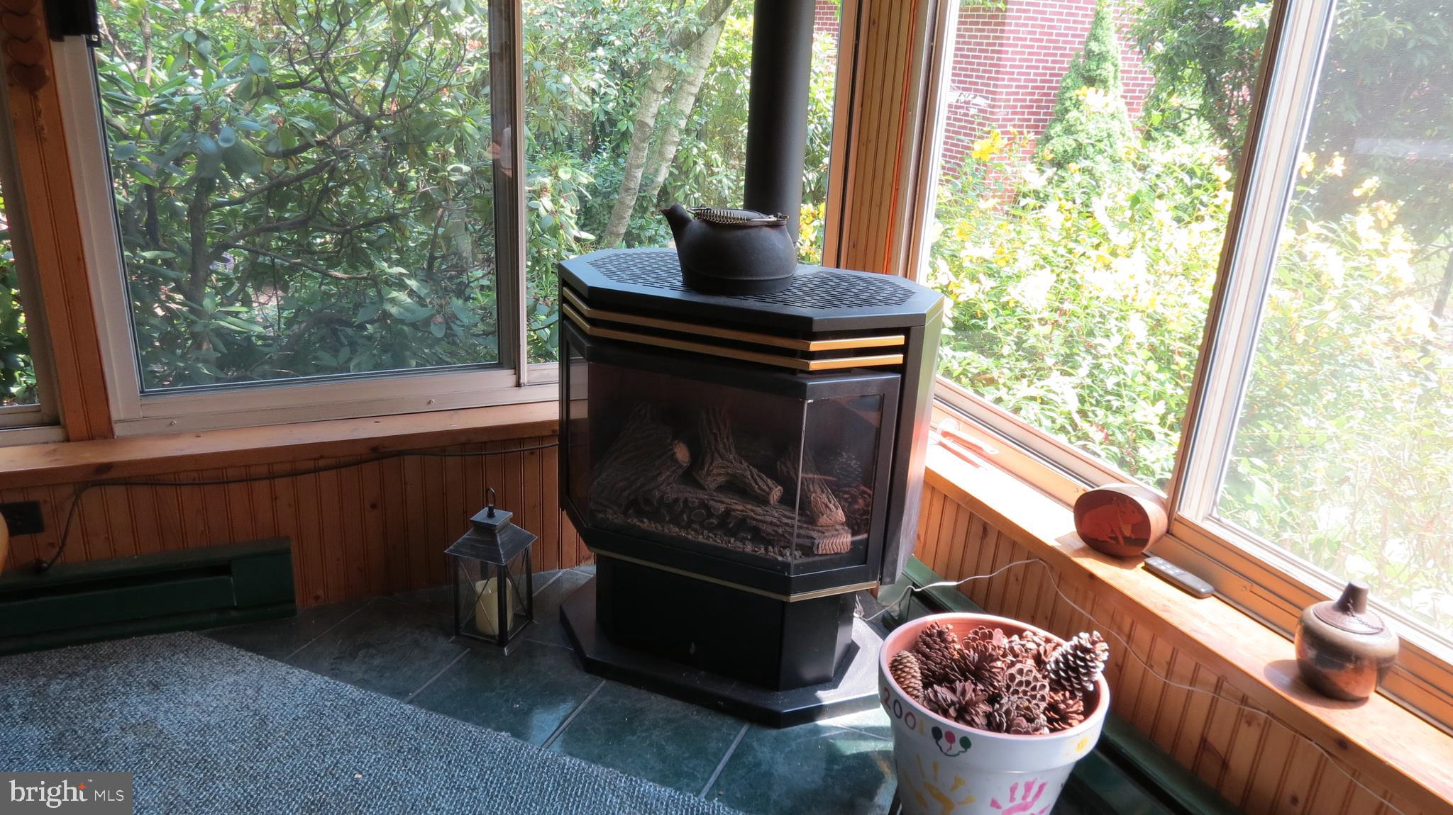 605 Linden Road Hershey, PA 17033 - Photo 11 of 25 Gallery Image 11