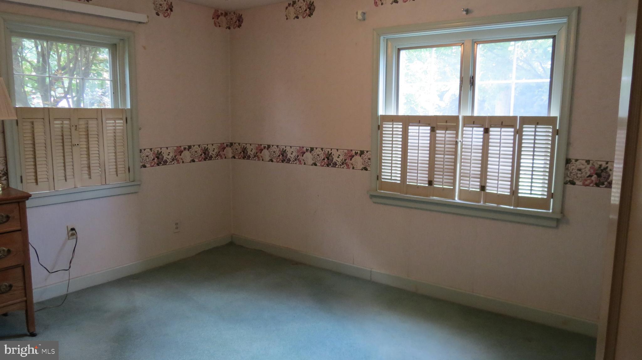 605 Linden Road Hershey, PA 17033 - Photo 18 of 25 Gallery Image 18