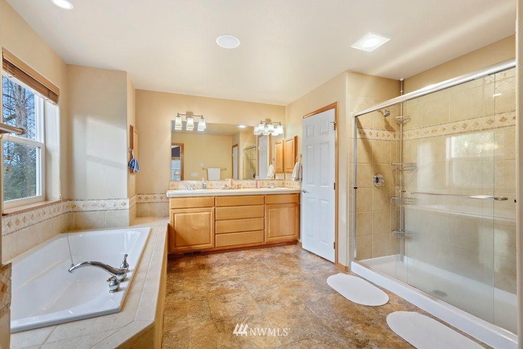 18716 12th Drive Southeast Bothell, WA 98012 - Photo 30 of 38 Gallery Image 30