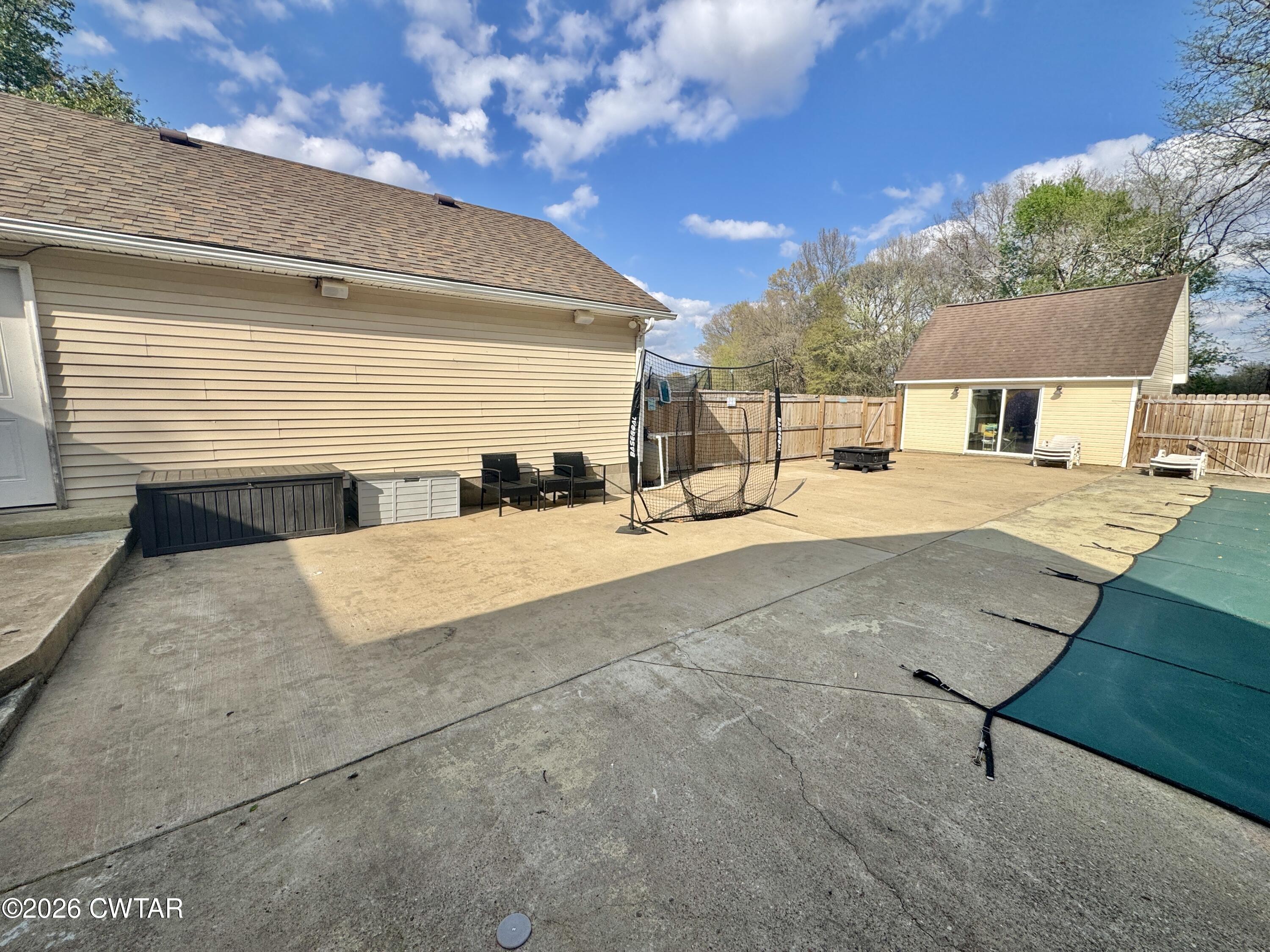 235 Tate Road Dyersburg, TN 38024 - Photo 33 of 34 a view of outdoor space and yard