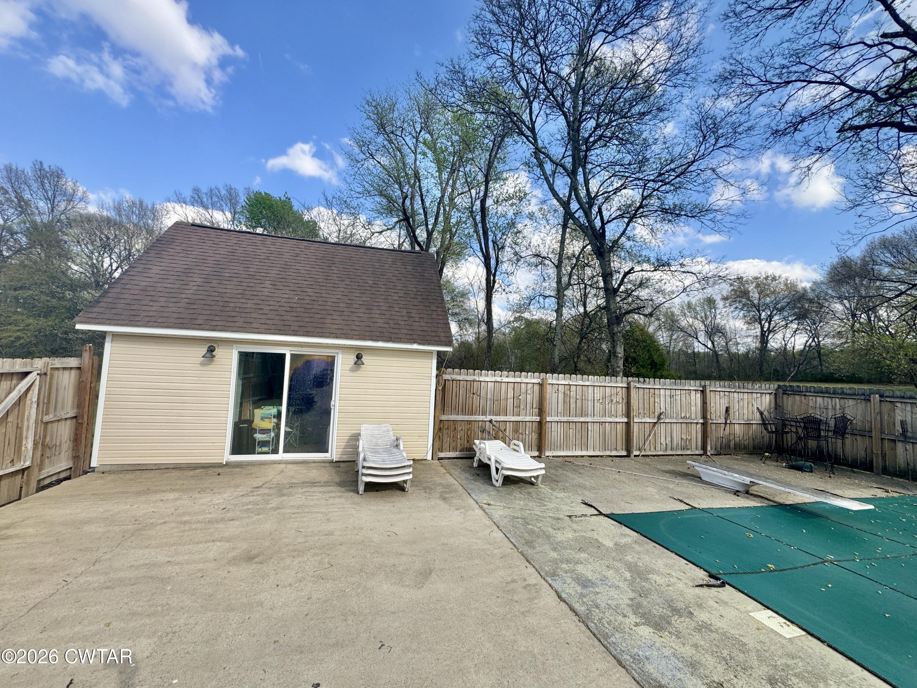 235 Tate Road Dyersburg, TN 38024 - Photo 9 of 34 a view of backyard of the house
