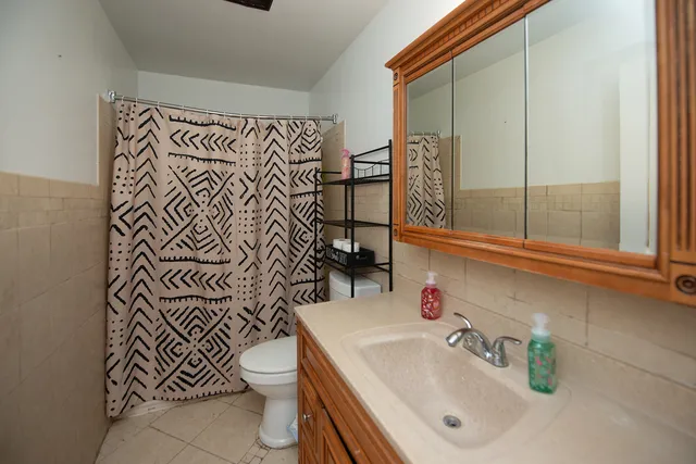 $308,000 | 140 Thackeray Drive, Bolingbrook, IL 60440