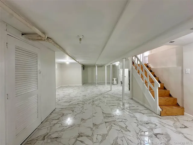 $879,000 | 241-10 86th Avenue | Bellerose