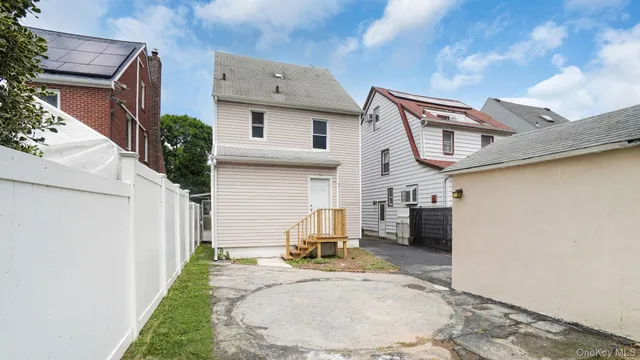 $879,000 | 241-10 86th Avenue | Bellerose