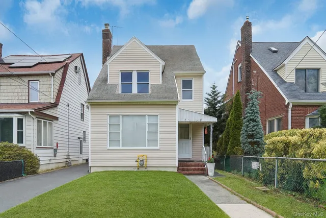 $879,000 | 241-10 86th Avenue | Bellerose