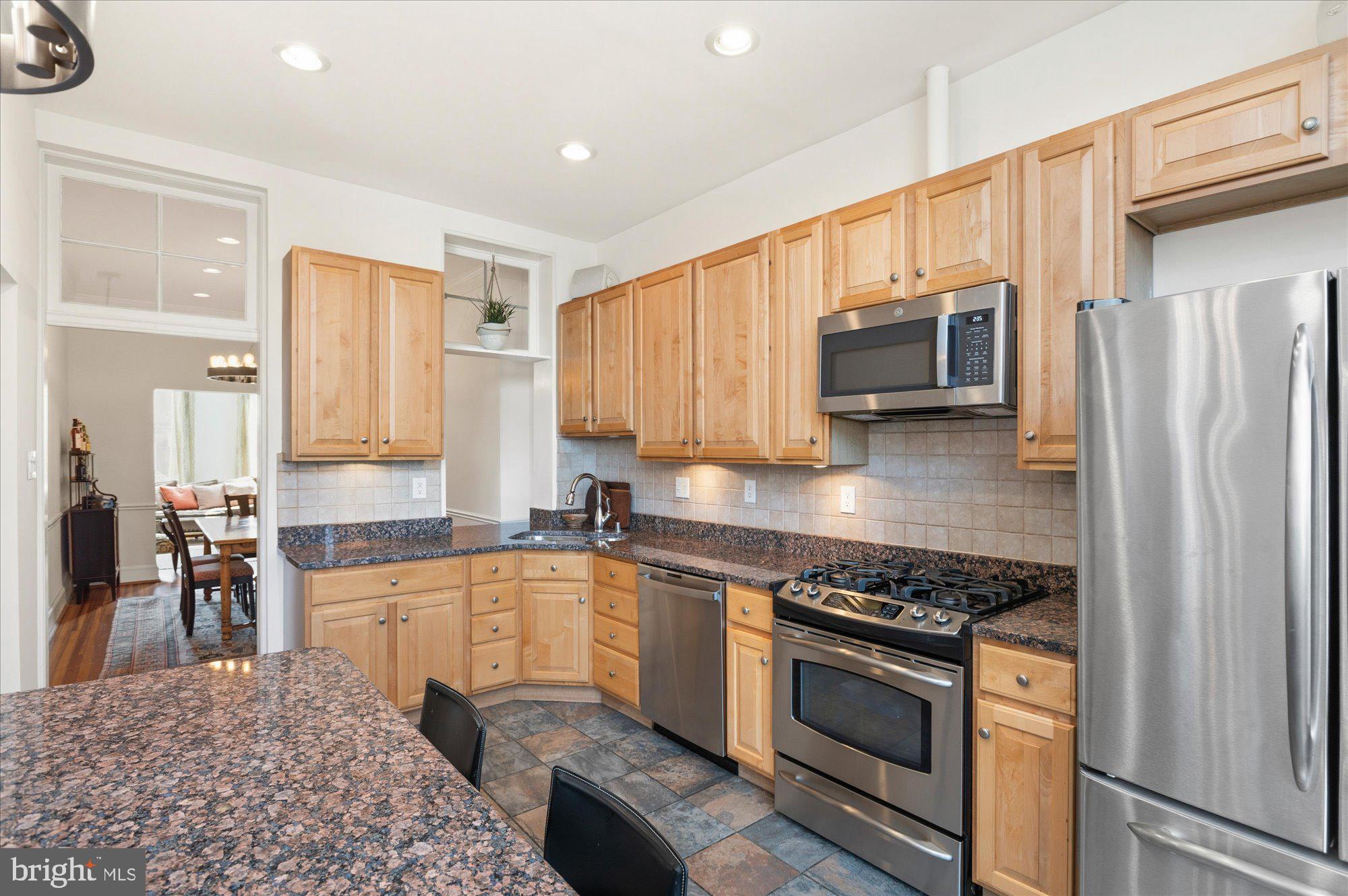 512 Independence Avenue Southeast Washington, DC 20003 - Photo 11 of 28 Kitchen w/lots of counter space