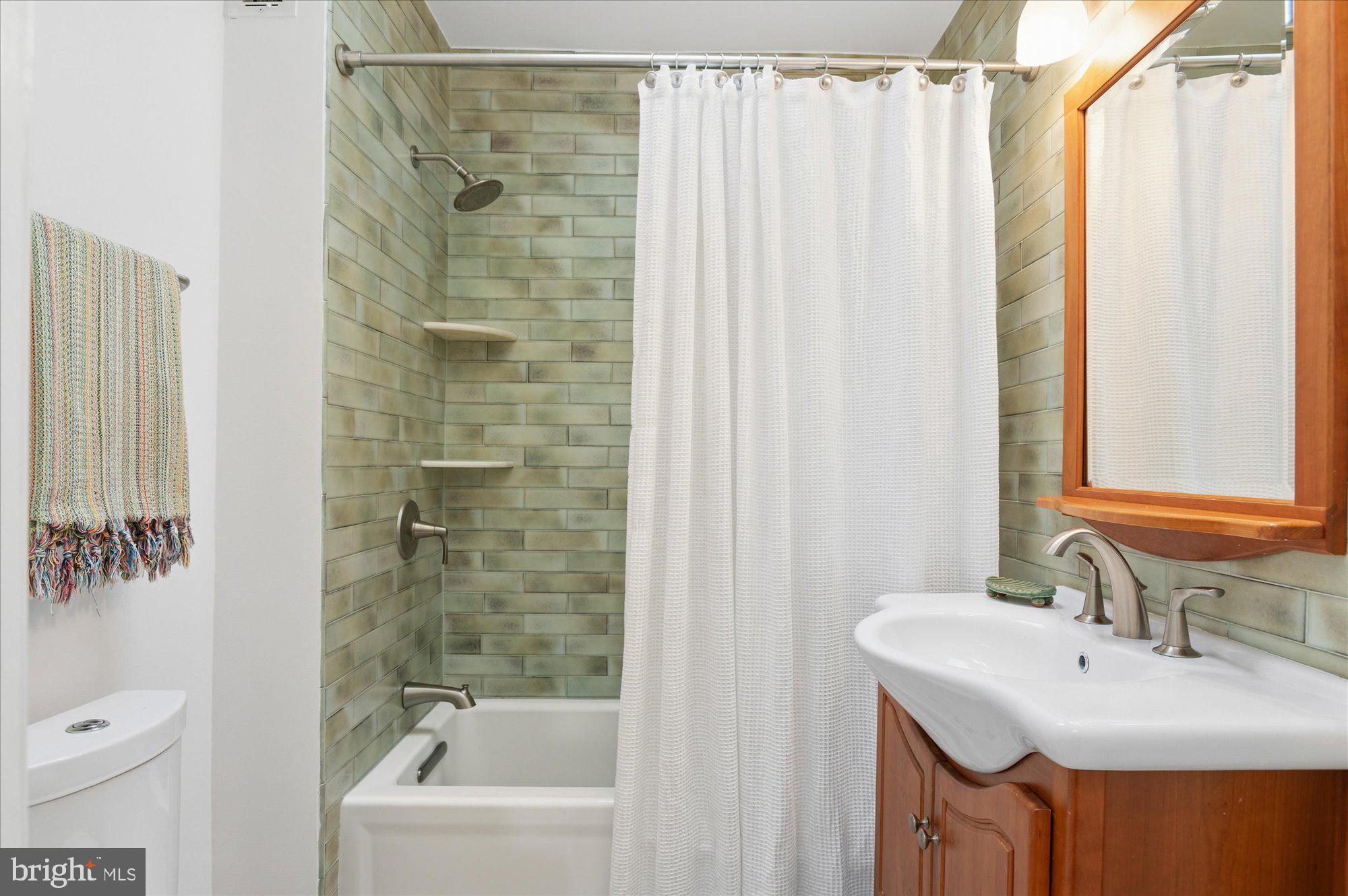 512 Independence Avenue Southeast Washington, DC 20003 - Photo 17 of 28 Renovated hall bath