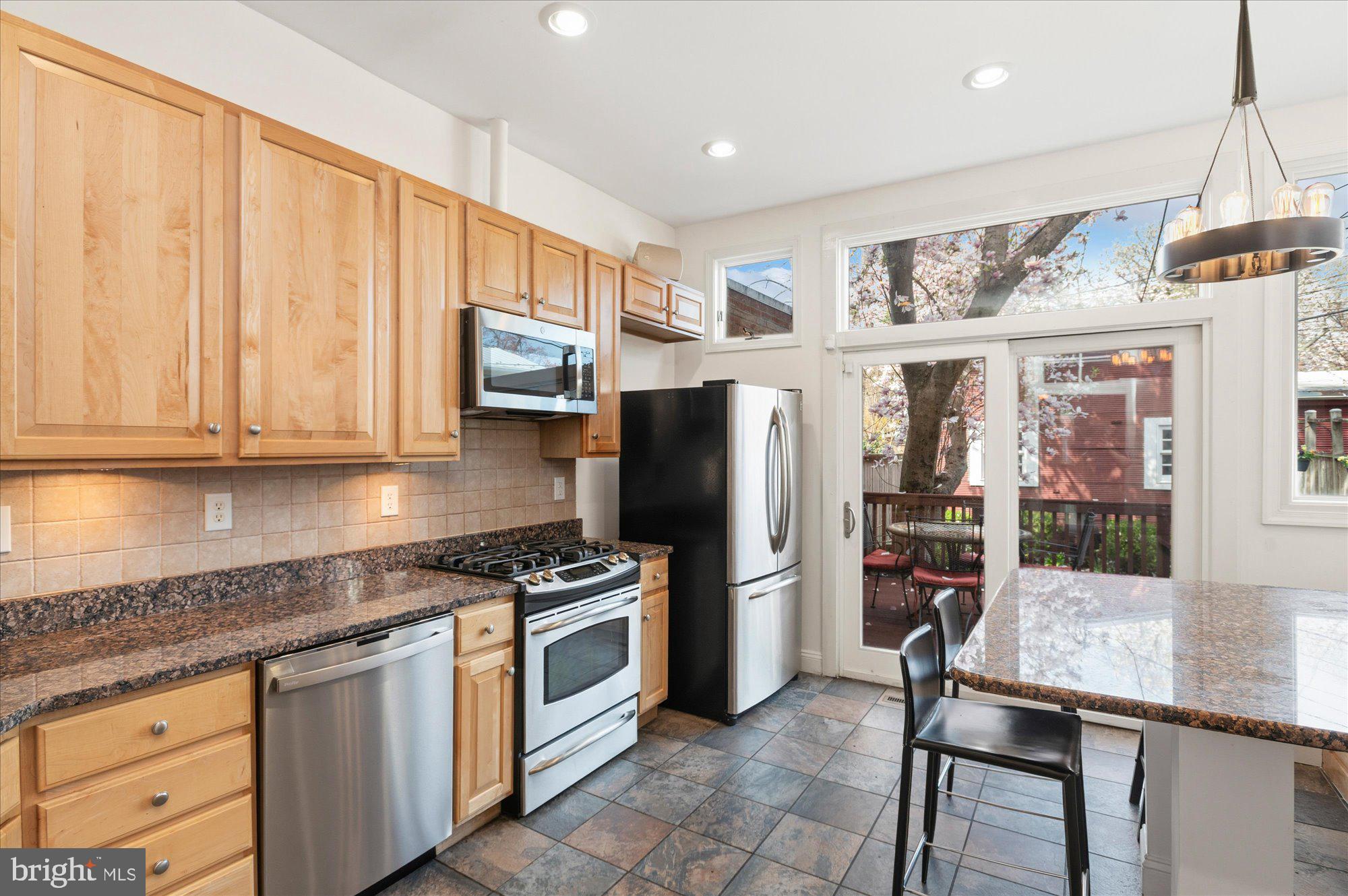 512 Independence Avenue Southeast Washington, DC 20003 - Photo 10 of 28 Large, cook's kitchen