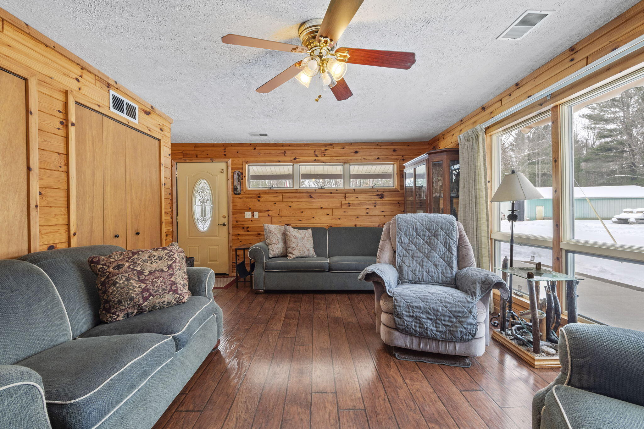 971 Ranch Road Indian River, MI 49749 - Photo 7 of 51 Gallery Image 7