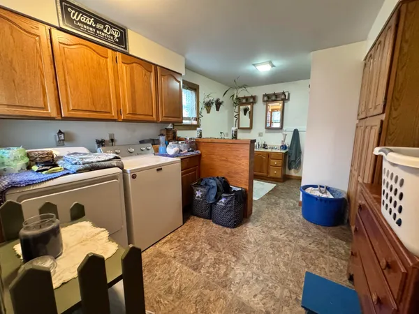 $575,900 | 64 Taylor Avenue, Bristol, VT 05443