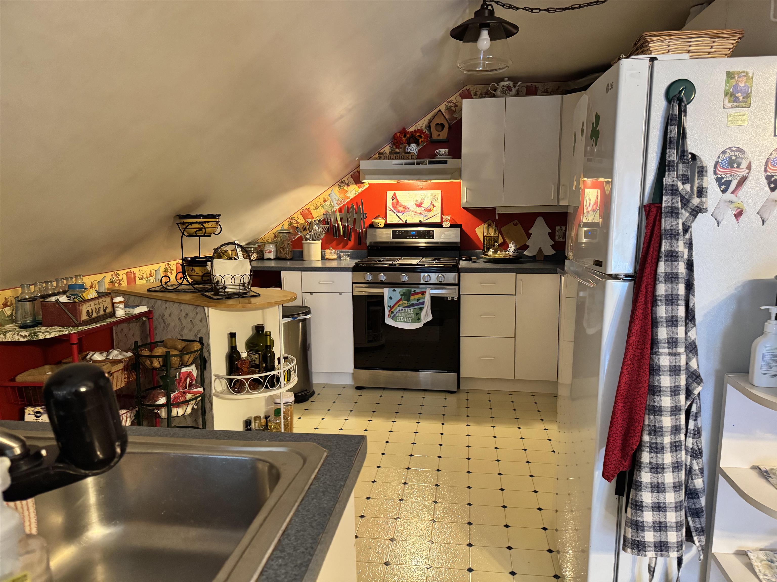 64 Taylor Avenue Bristol, VT 05443 - Photo 30 of 35