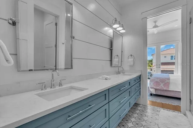 $6,375,000 | 229 Willow Avenue, Anna Maria, FL 34216