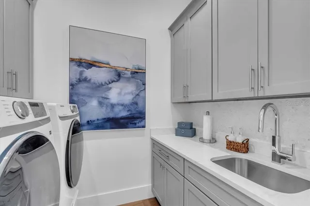 $6,375,000 | 229 Willow Avenue, Anna Maria, FL 34216