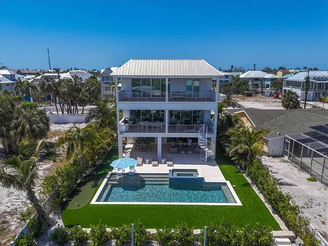 $6,375,000 | 229 Willow Avenue, Anna Maria, FL 34216