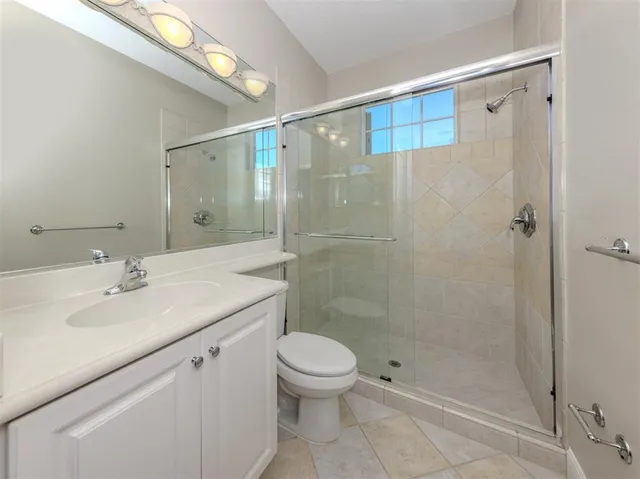 an empty room with a empty space