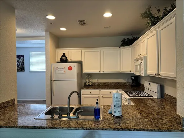 $2,400 | 1300 Seven Eagles Court, Reunion, FL 34747