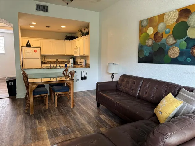 $2,400 | 1300 Seven Eagles Court, Reunion, FL 34747