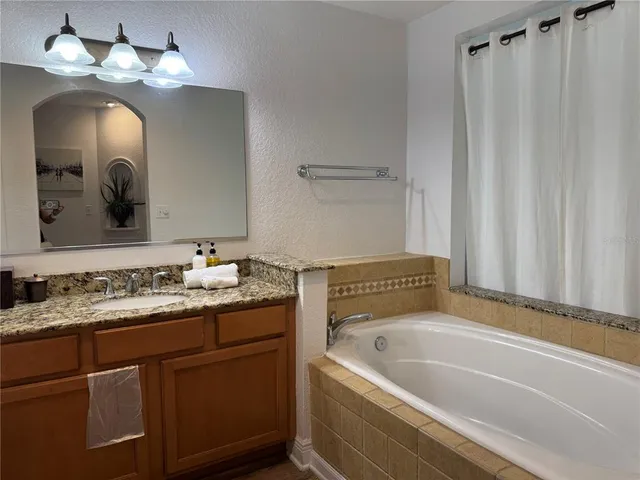 $2,400 | 1300 Seven Eagles Court, Reunion, FL 34747