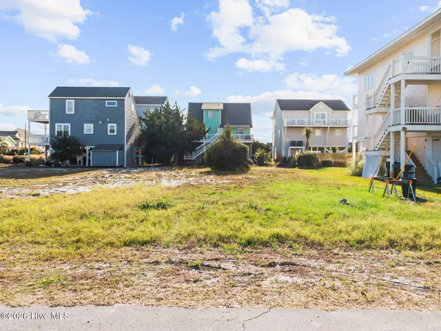 $535,000 | 2103 Shore Line Drive, Topsail Beach, NC 28445