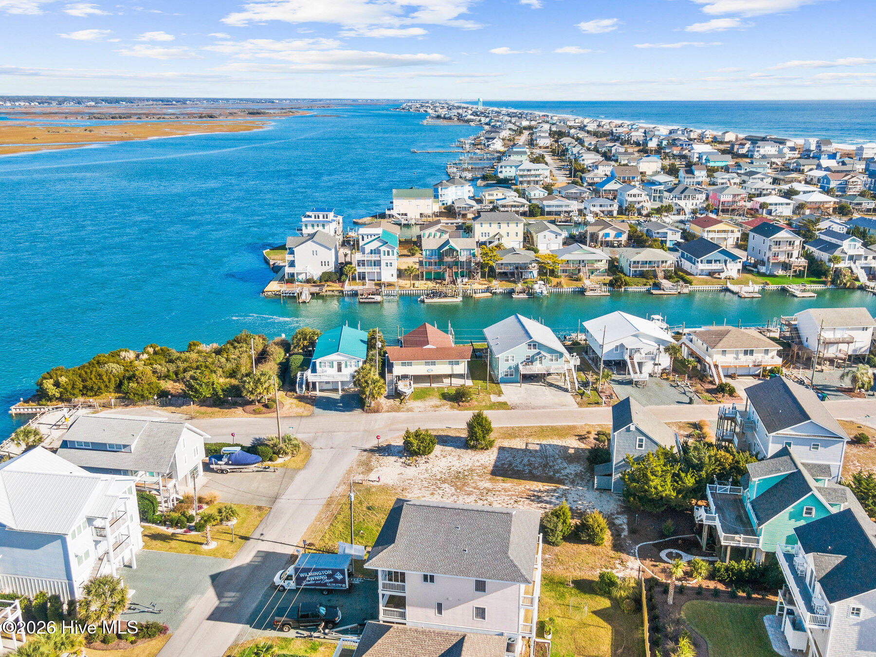 2103 Shore Line Drive Topsail Beach, NC 28445 - Photo 13 of 30 010_2103_shoreline_dr_final-11_238