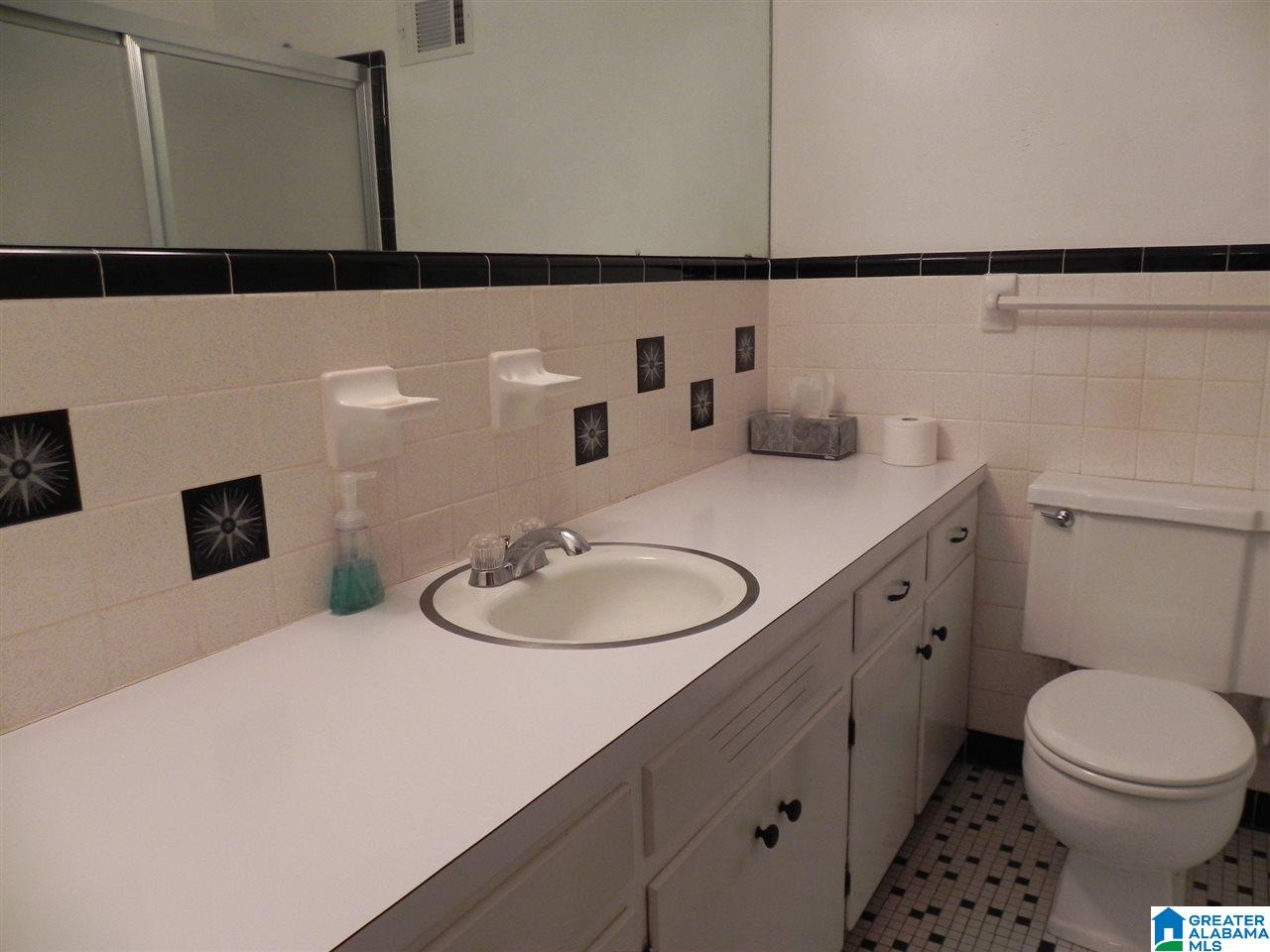 1009 Conger Road Anniston, AL 36207 - Photo 21 of 31