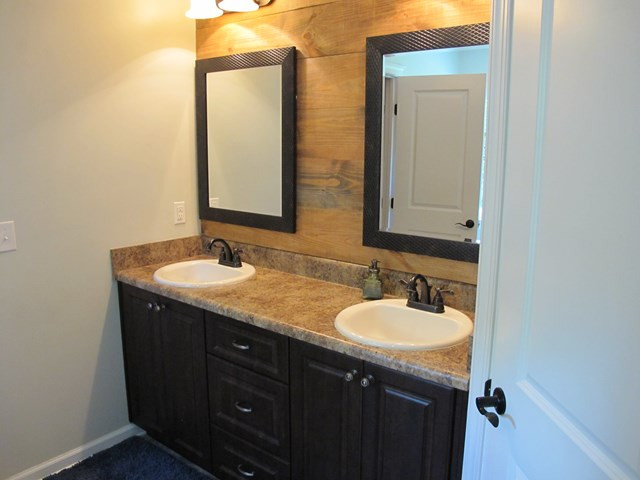 1034 Lancaster Way Grovetown, GA 30813 - Photo 21 of 37 Owners Suite