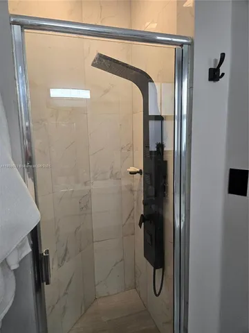 $930,000 | 11141 Northwest 77th Terrace, Doral, FL 33178