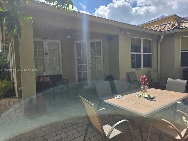 $930,000 | 11141 Northwest 77th Terrace, Doral, FL 33178