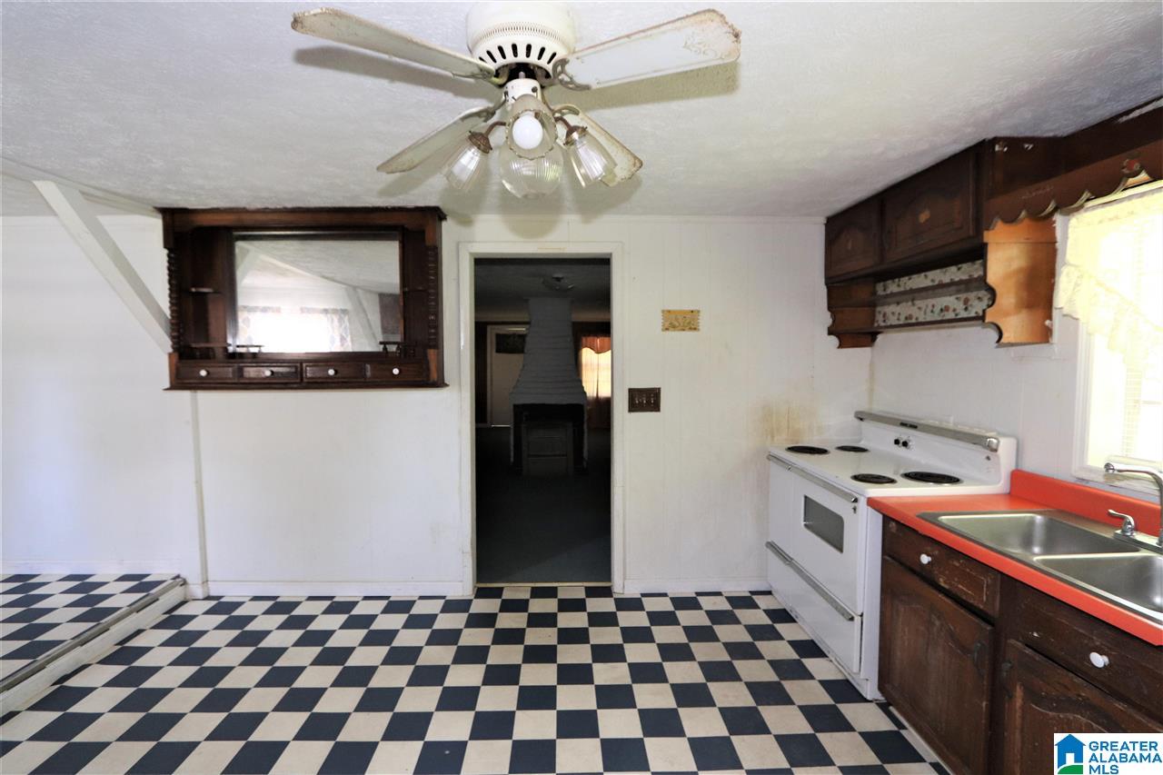 515 Tuskegee Street Talladega, AL 35160 - Photo 6 of 15