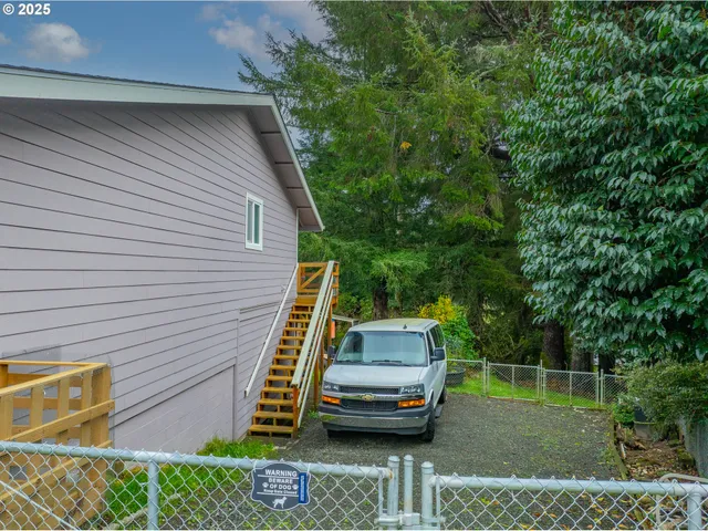 $399,900 | 1333 Ranch Road, Reedsport, OR 97467