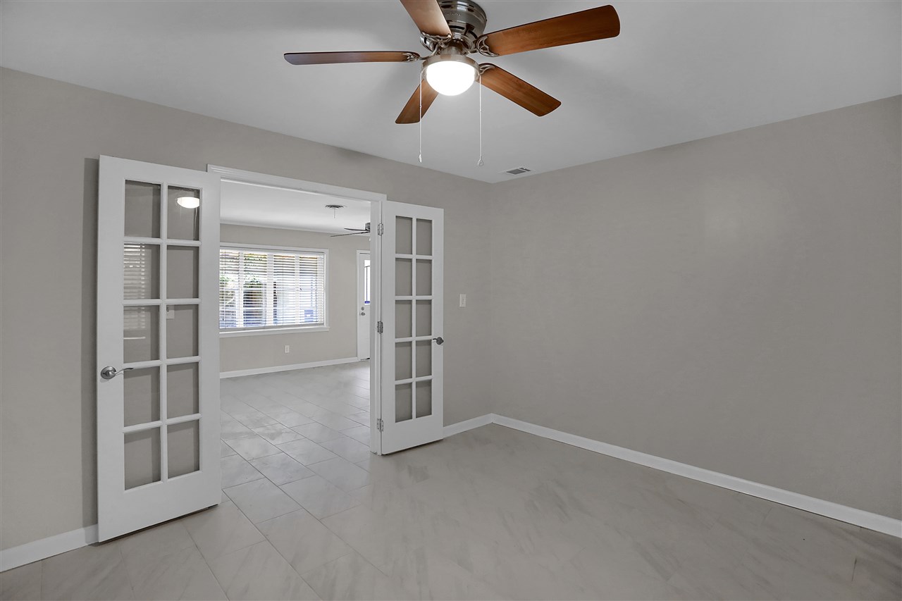 4236 Rhodes Avenue Memphis, TN 38111 - Photo 11 of 21 Gallery Image 11