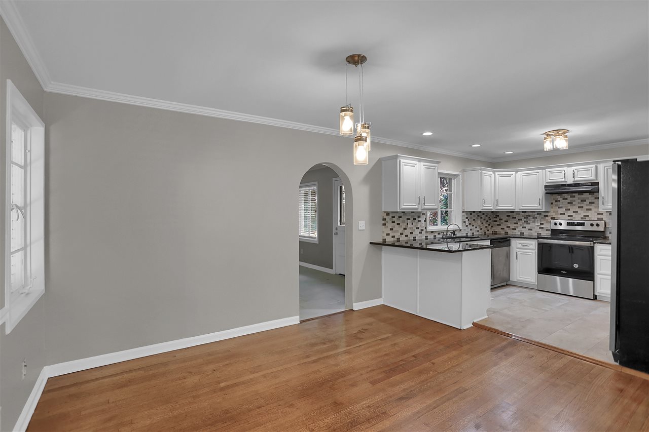 4236 Rhodes Avenue Memphis, TN 38111 - Photo 10 of 21 Gallery Image 10