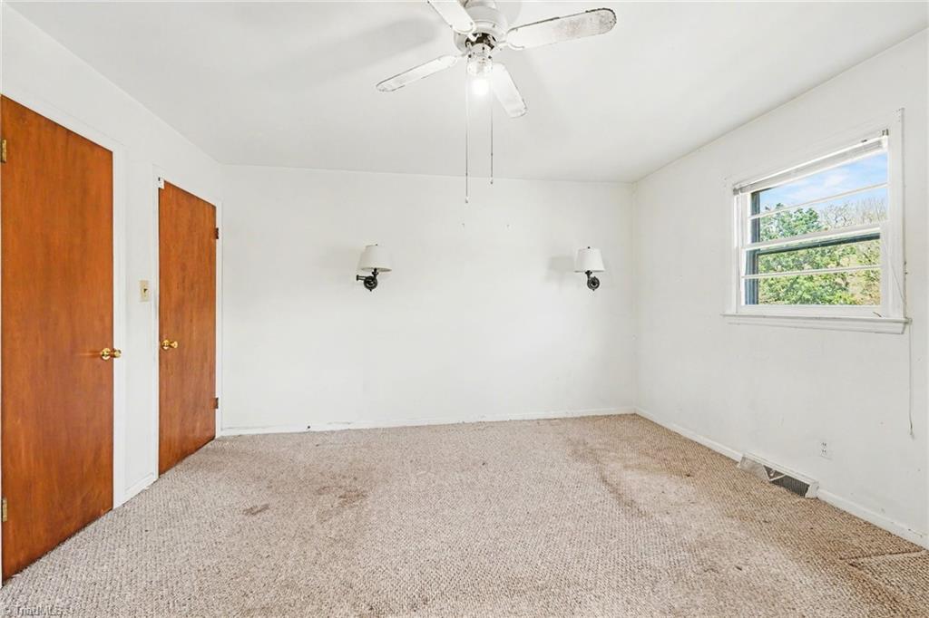 3410 Fern Place Greensboro, NC 27408 - Photo 14 of 29