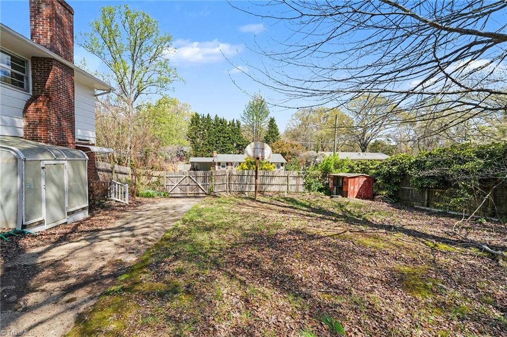 3410 Fern Place Greensboro, NC 27408 - Photo 26 of 29