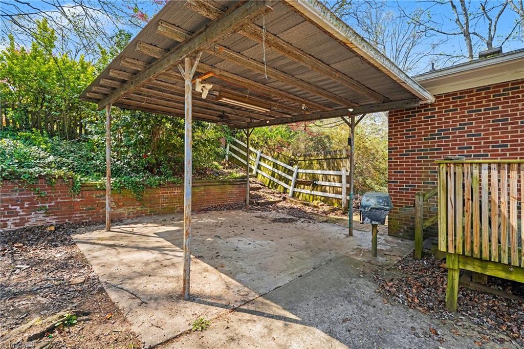 3410 Fern Place Greensboro, NC 27408 - Photo 28 of 29