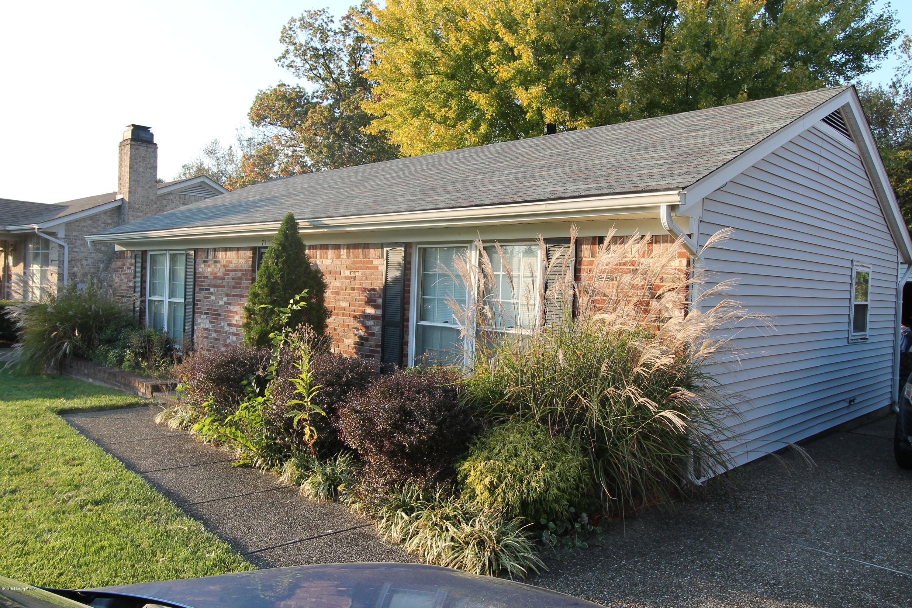7115 Ridge Creek Road Louisville, KY 40291 - Photo 2 of 11 IMG_0820