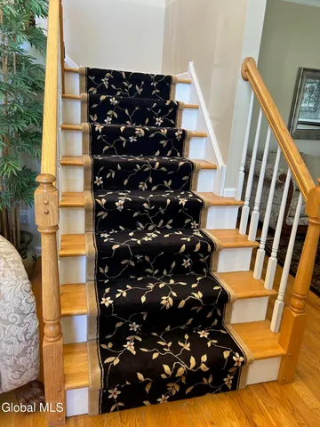 $780,000 | 2066 Orchard Park Drive, Niskayuna, NY 12309