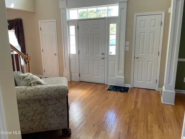 $780,000 | 2066 Orchard Park Drive, Niskayuna, NY 12309