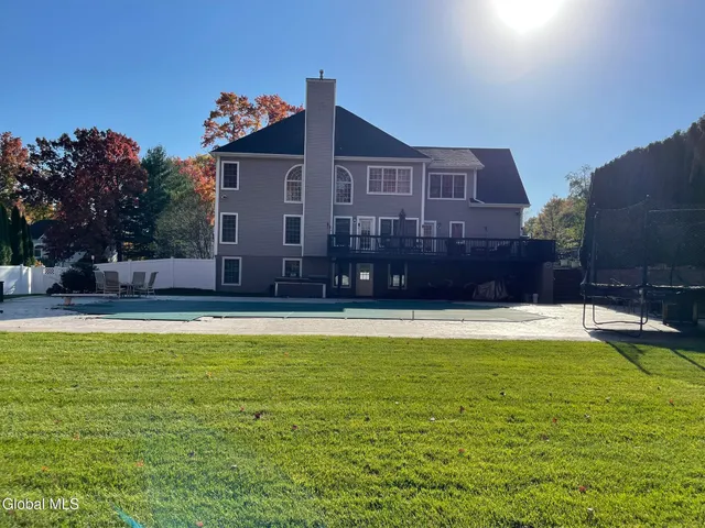 $780,000 | 2066 Orchard Park Drive, Niskayuna, NY 12309