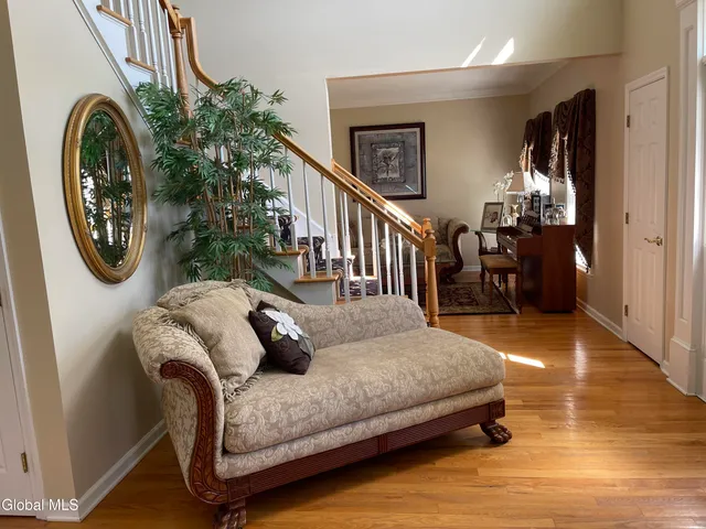 $780,000 | 2066 Orchard Park Drive, Niskayuna, NY 12309