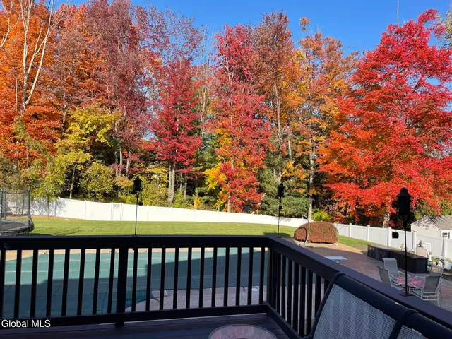 $780,000 | 2066 Orchard Park Drive, Niskayuna, NY 12309