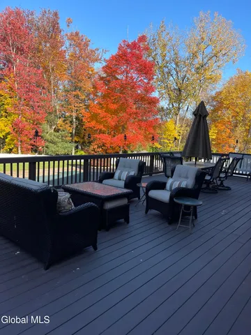 $780,000 | 2066 Orchard Park Drive, Niskayuna, NY 12309