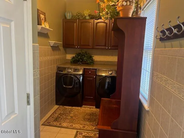 $780,000 | 2066 Orchard Park Drive, Niskayuna, NY 12309