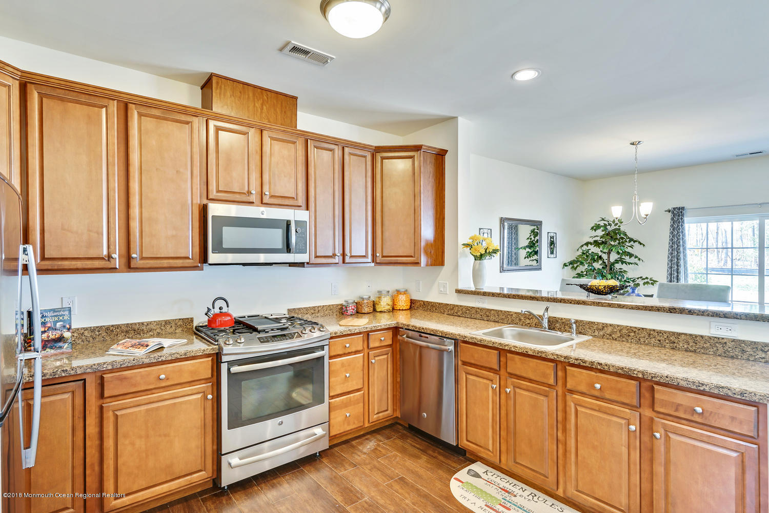 32 Rockingham Way Manchester Township, NJ 08759 - Photo 3 of 10 3085 Ridgeway Rd Manchester-large-009-3-