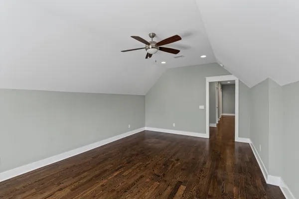 $1,095,000 | 5704 Old Harding Pike, Nashville, TN 37205
